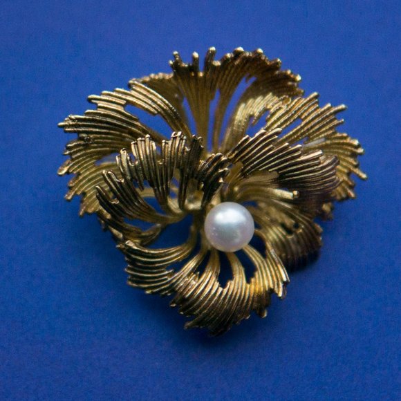 VTG FRENCH GOLD PLATED BROOCH W REAL PEARL!
